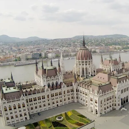 Little Americas East Coast Budapest