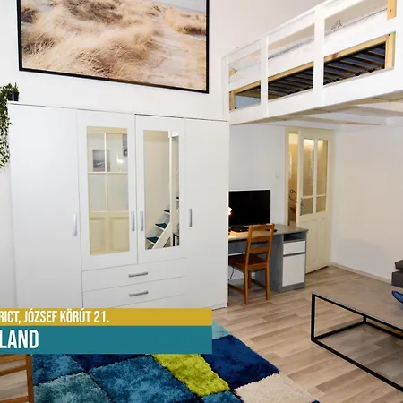 Little Americas Portland Apartment Boedapest